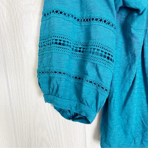 Anthropologie | Kaye Pintucked Babydoll Bell Sleeve Top Blouse Teal Size Medium - Picture 9 of 14